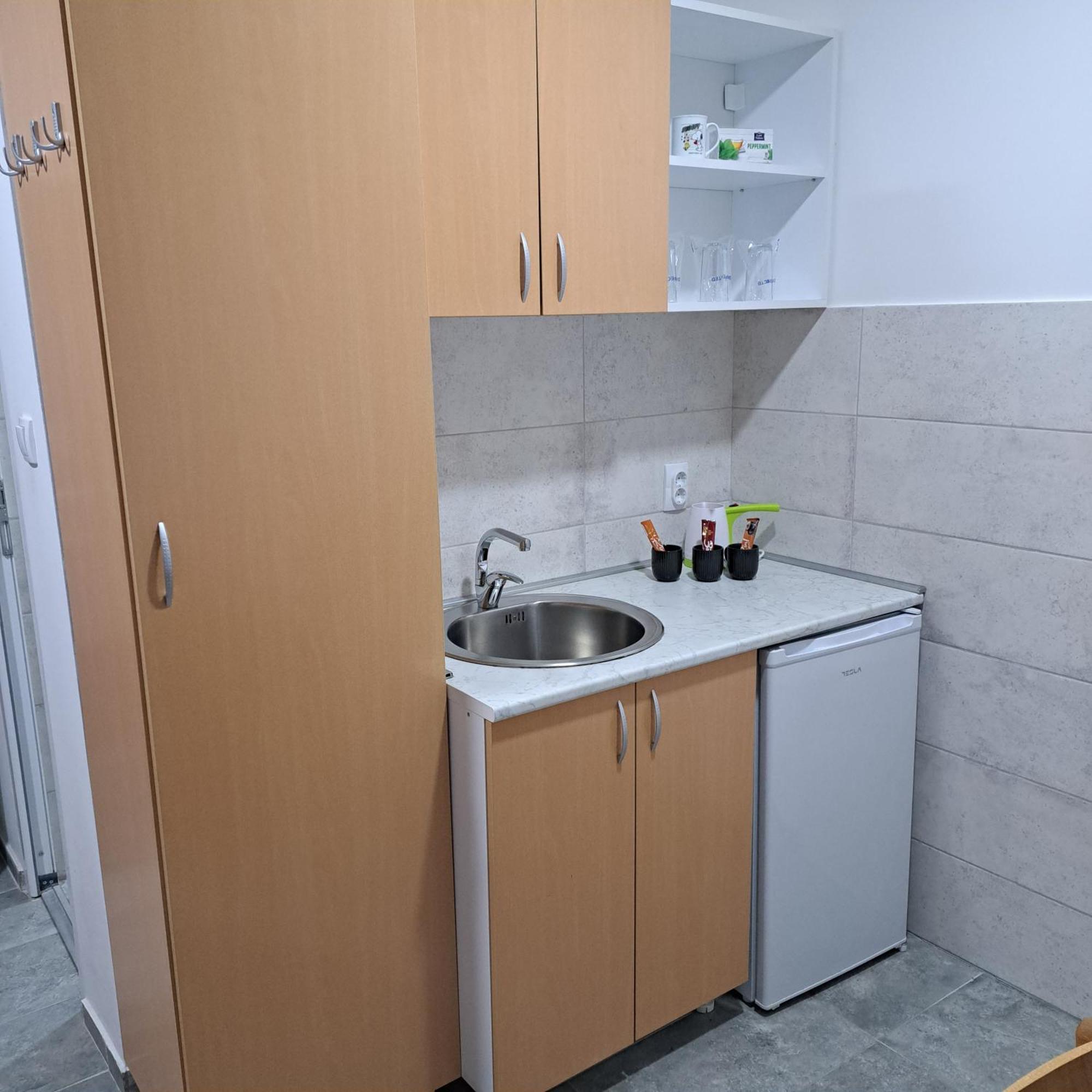 Libero Apartmani Surcin Exterior photo